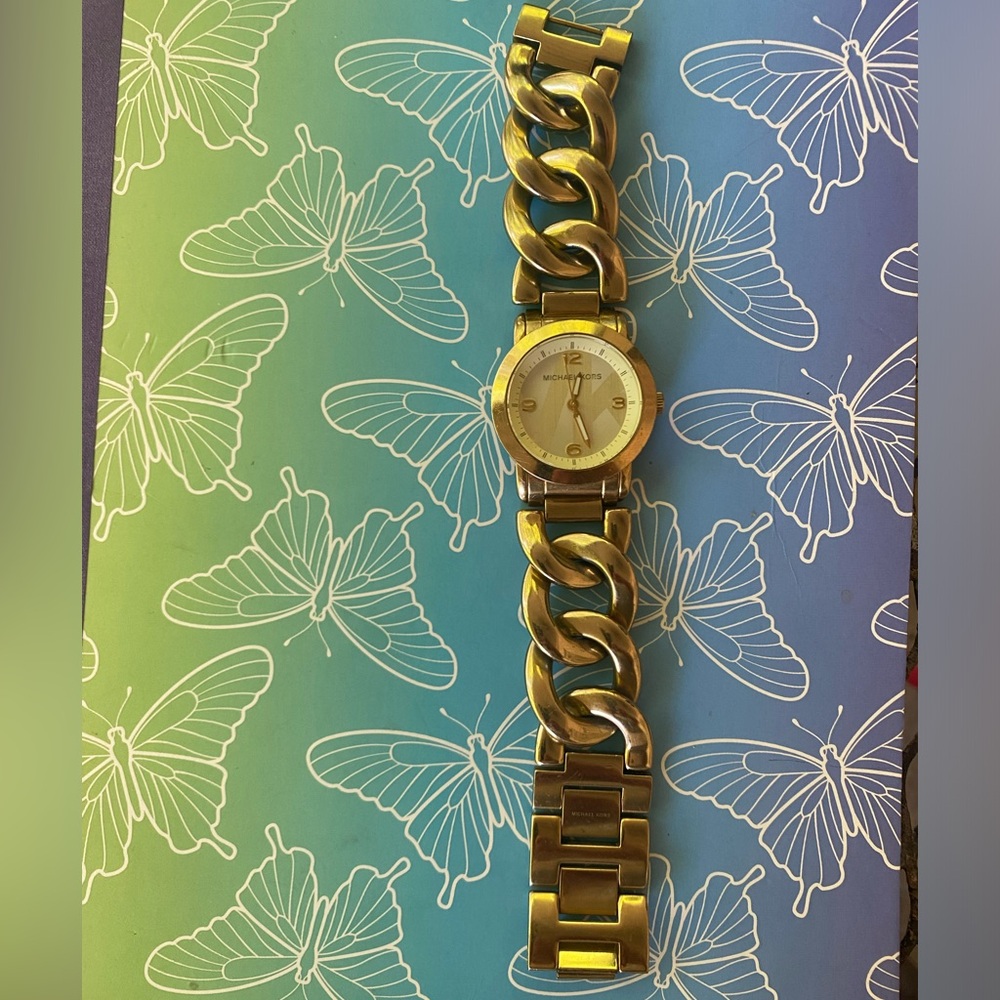 Michael Kors steel twist chain watch, authentic, excellent value